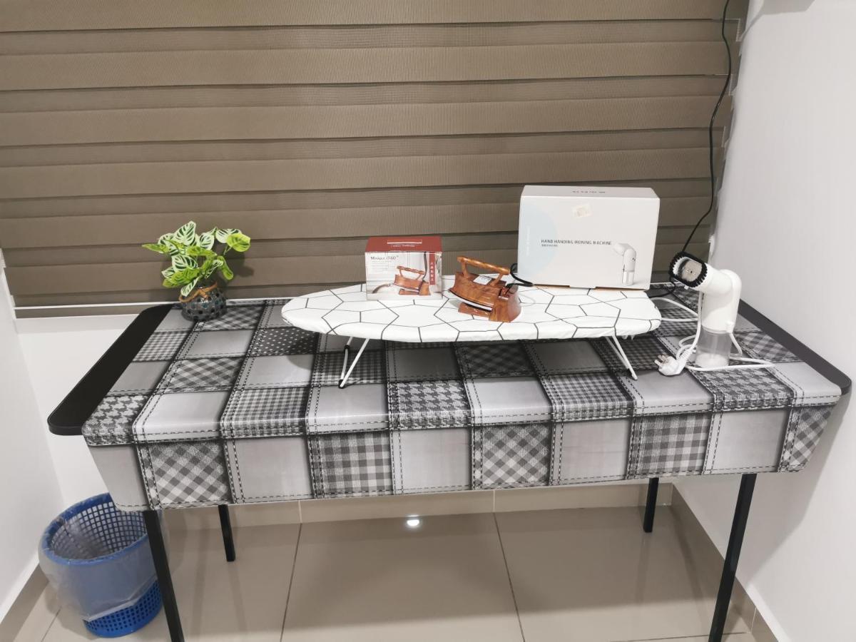 Coco Homestay 旅人の家@The Venus Sitiawan Perak Εξωτερικό φωτογραφία
