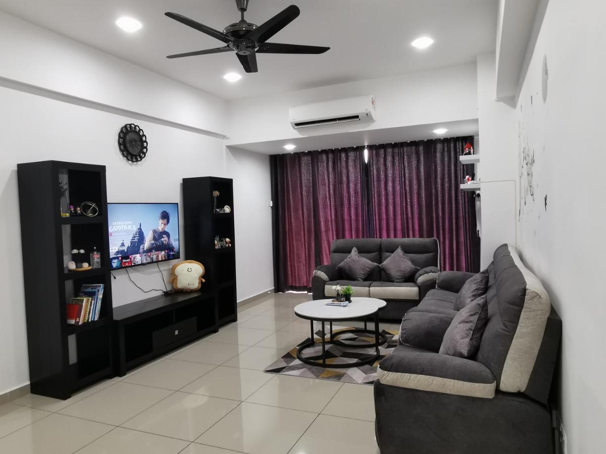 Coco Homestay 旅人の家@The Venus Sitiawan Perak Εξωτερικό φωτογραφία