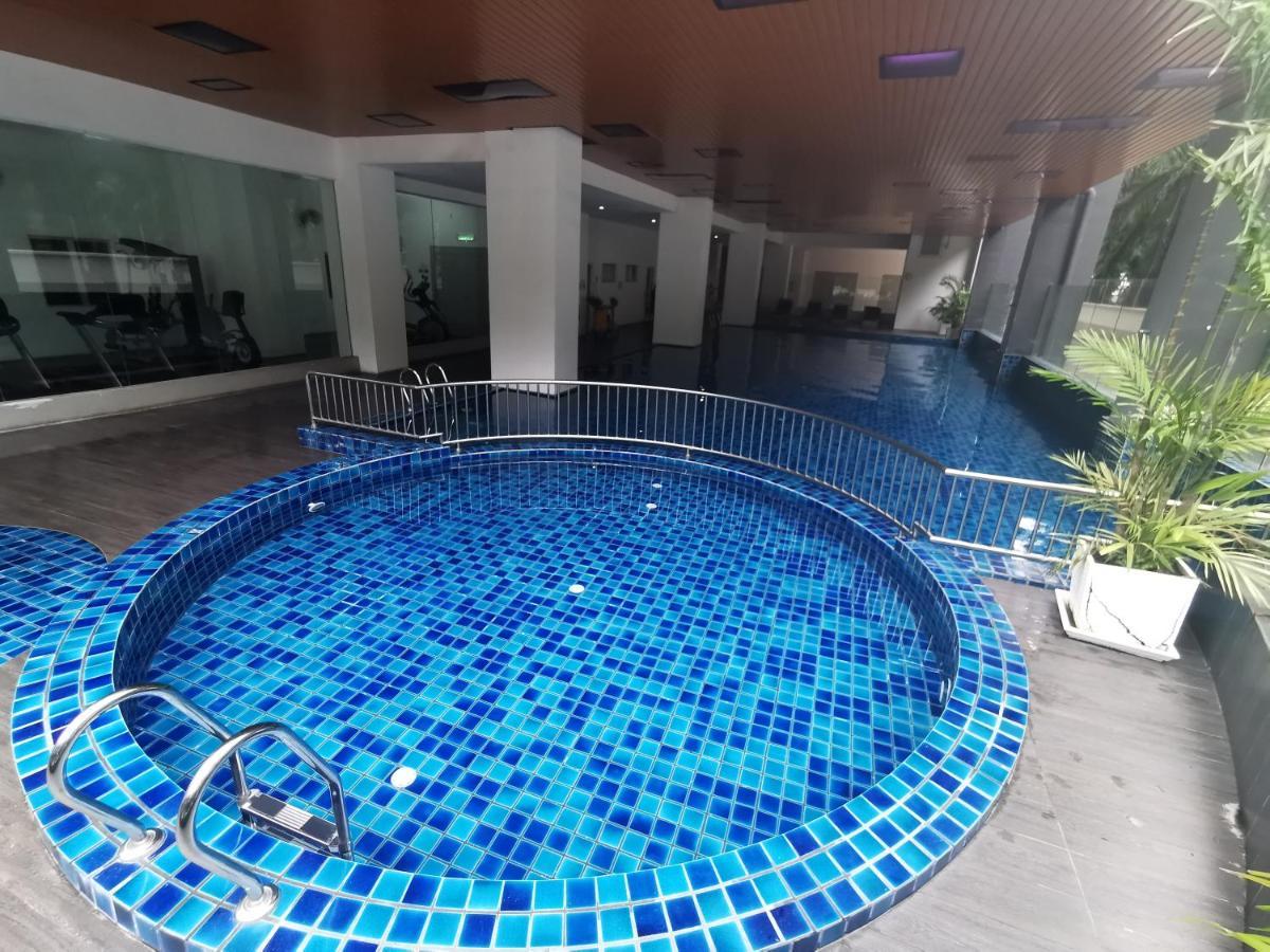 Coco Homestay 旅人の家@The Venus Sitiawan Perak Εξωτερικό φωτογραφία